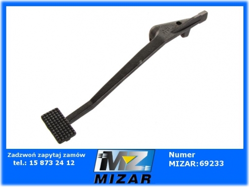 Pedał blokady mechanizmu różnicowego MF 1661323M1-56235