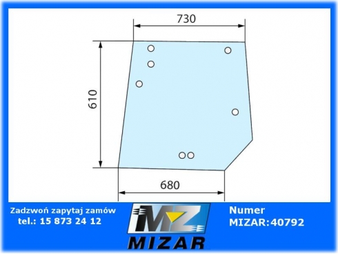 Szyba tylna z tunelem w podstawie Massey Ferguson 4272761M1-62787